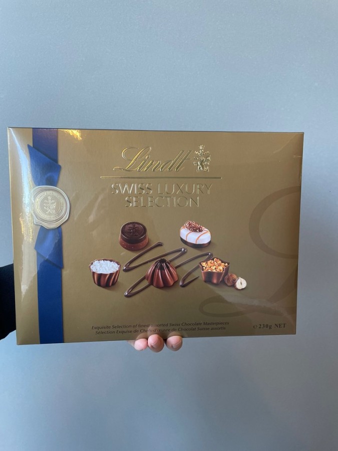 Lindt Swiss Luxury...